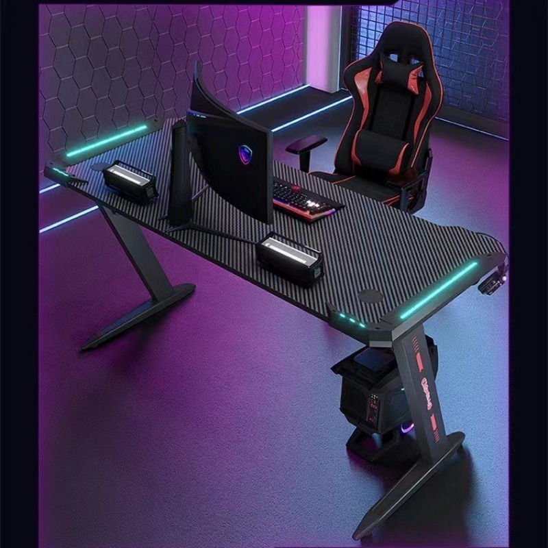 Biurko gamingowe z włókna węgl – Esports Gaming Cafe recenzja i cena